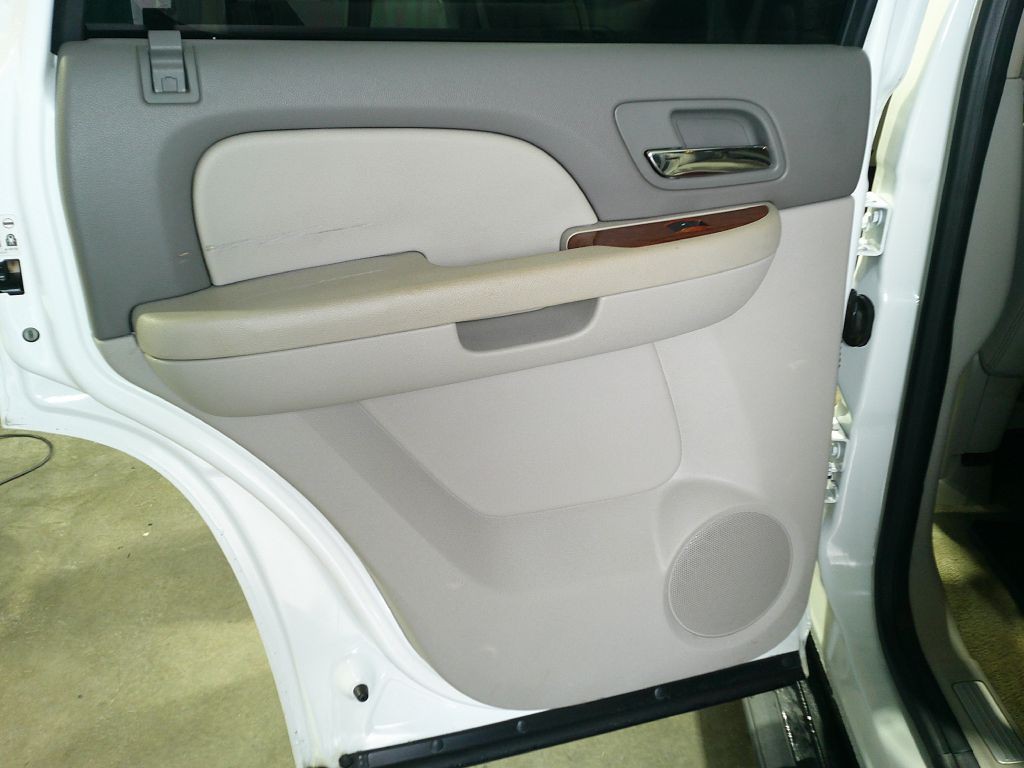 2008 GMC Yukon Image 4