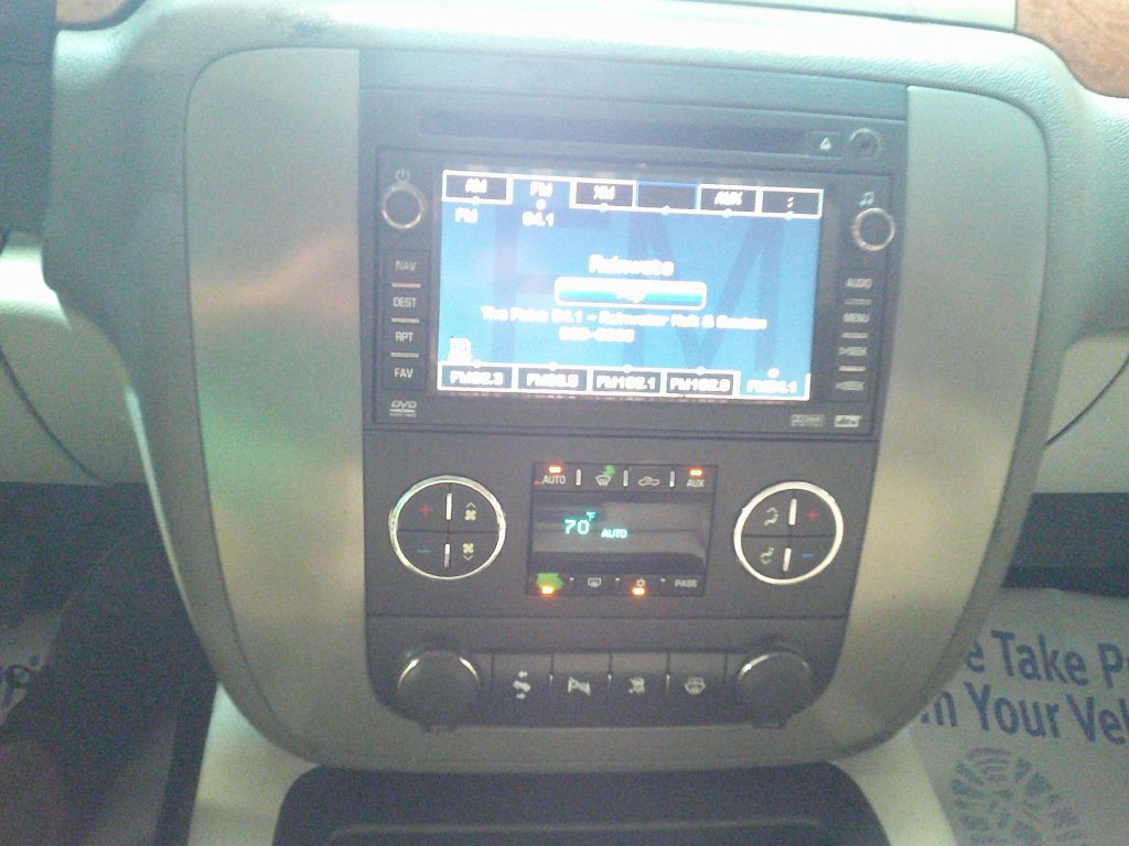 2008 GMC Yukon Image 12