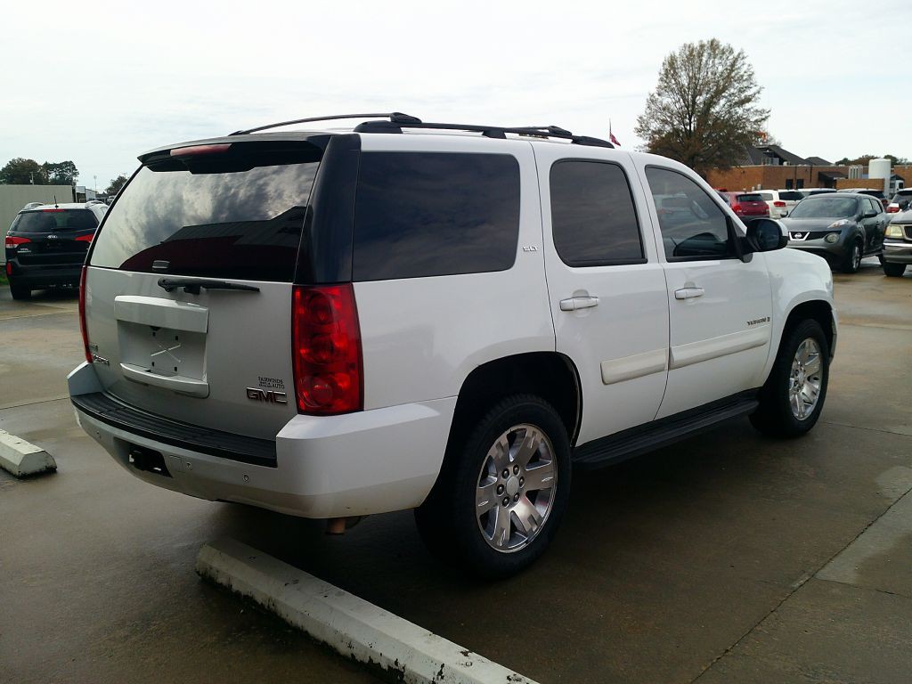 2008 GMC Yukon Image 15