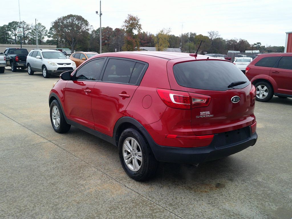 2011 Kia Sportage Image 2