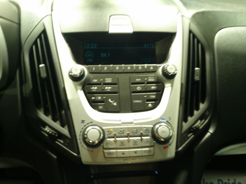 2013 Chevrolet Equinox Image 16