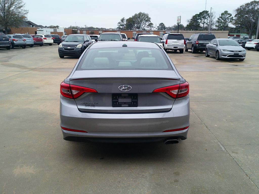 2017 Hyundai Sonata Image 5