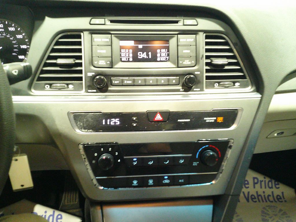 2017 Hyundai Sonata Image 16