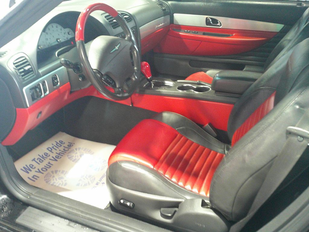 2002 Ford Thunderbird Image 8
