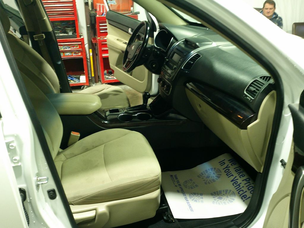 2014 Kia Sorento Image 14