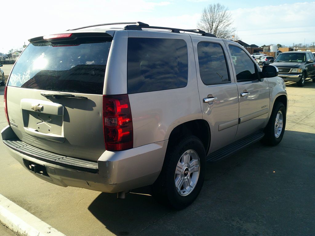2008 Chevrolet Tahoe Image 6