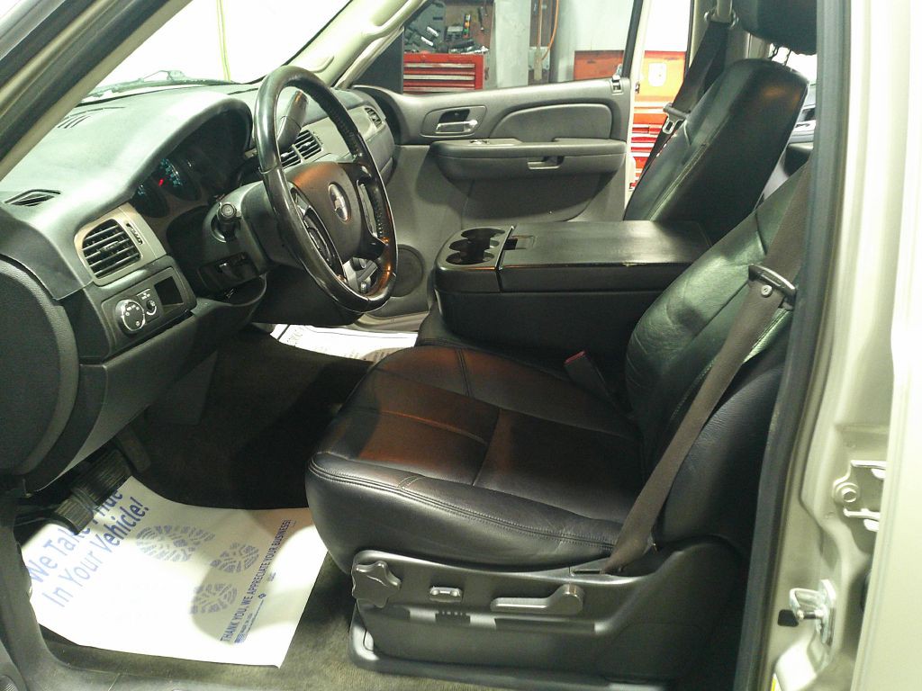 2008 Chevrolet Tahoe Image 9