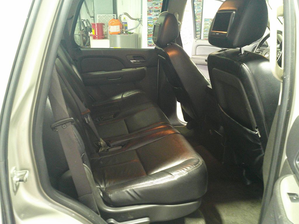 2008 Chevrolet Tahoe Image 13
