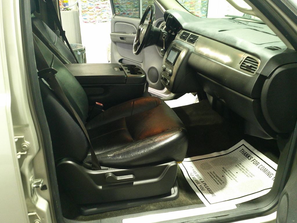 2008 Chevrolet Tahoe Image 15