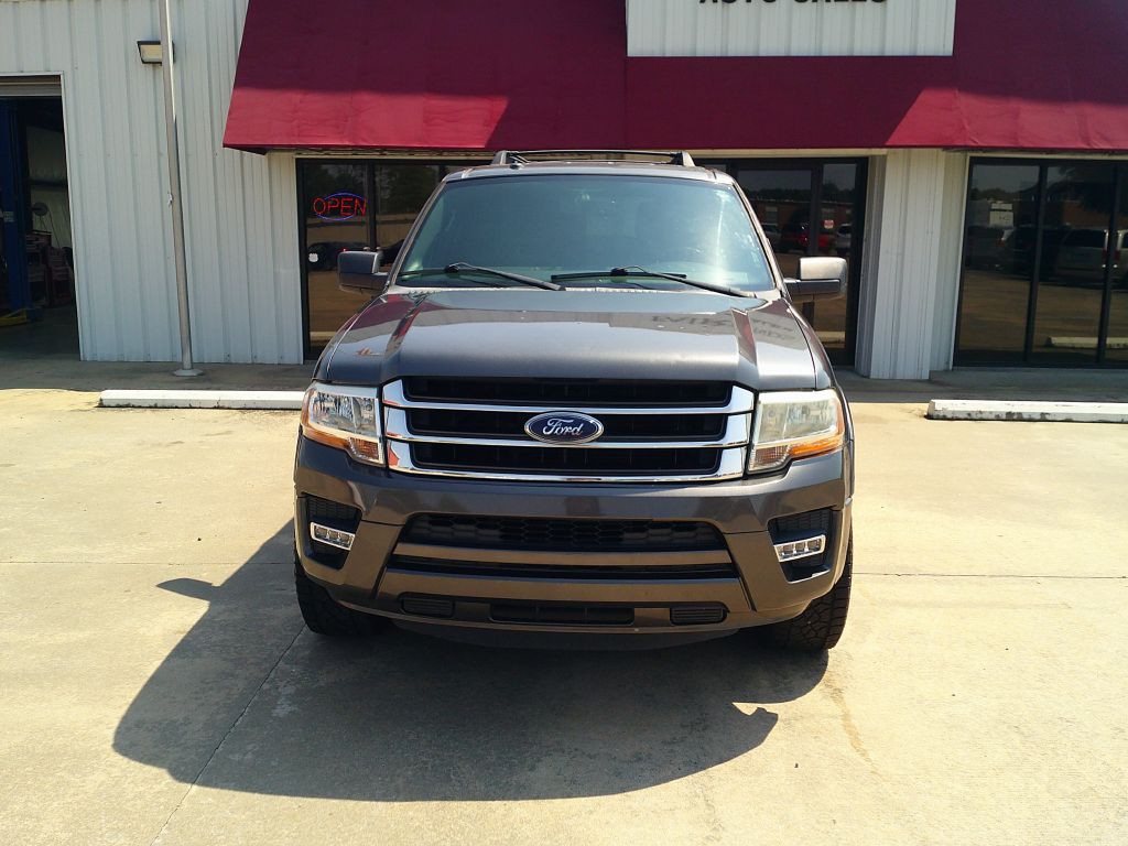 2015 Ford Expedition Image 2