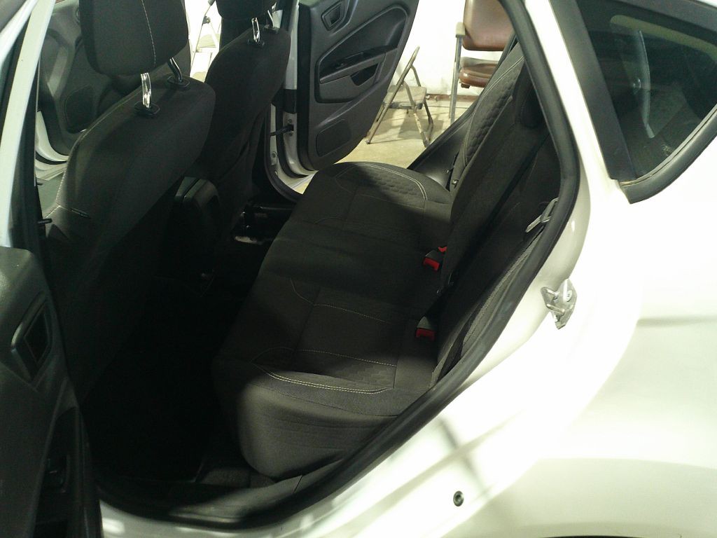 2019 Ford Fiesta Image 11