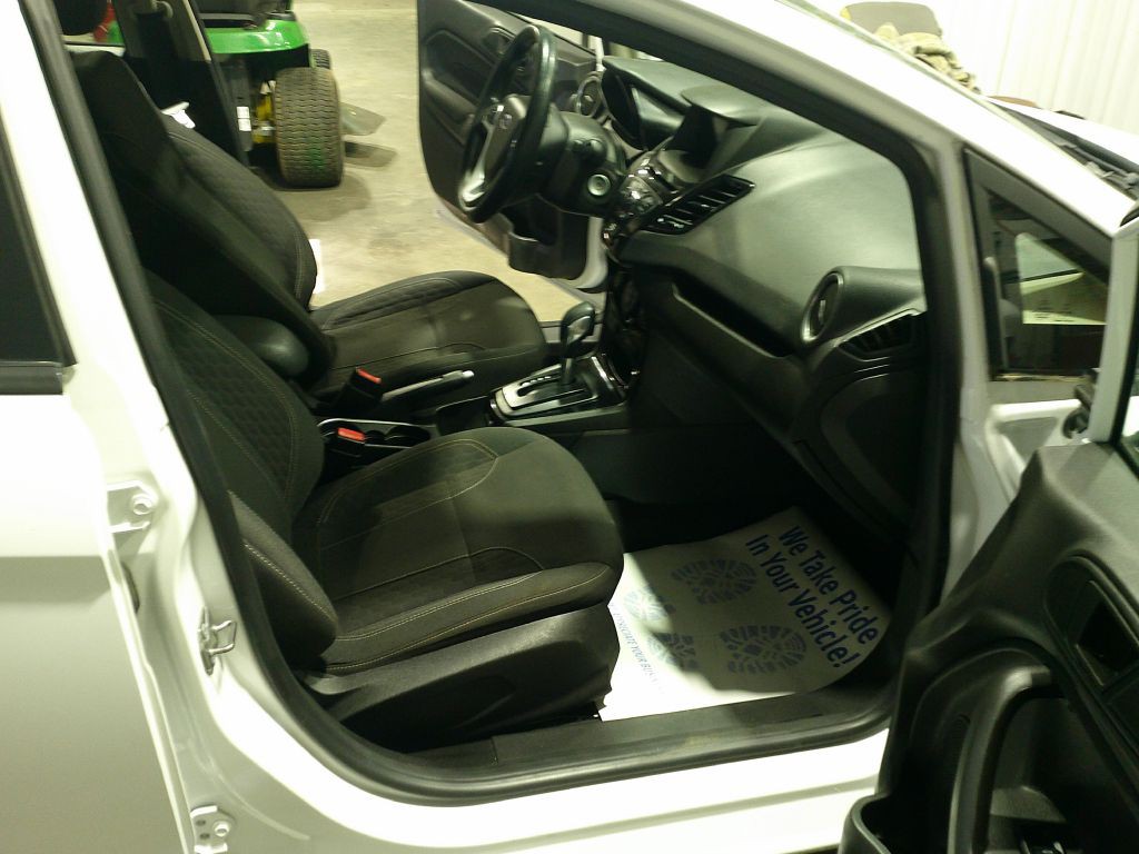 2019 Ford Fiesta Image 14