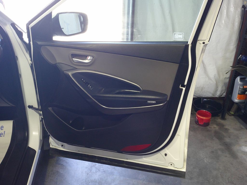 2017 Hyundai Santa Fe Sport Image 15