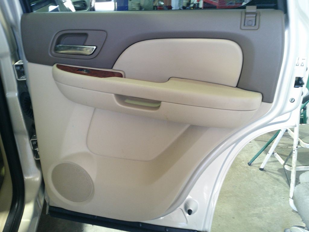 2009 GMC Yukon Image 7