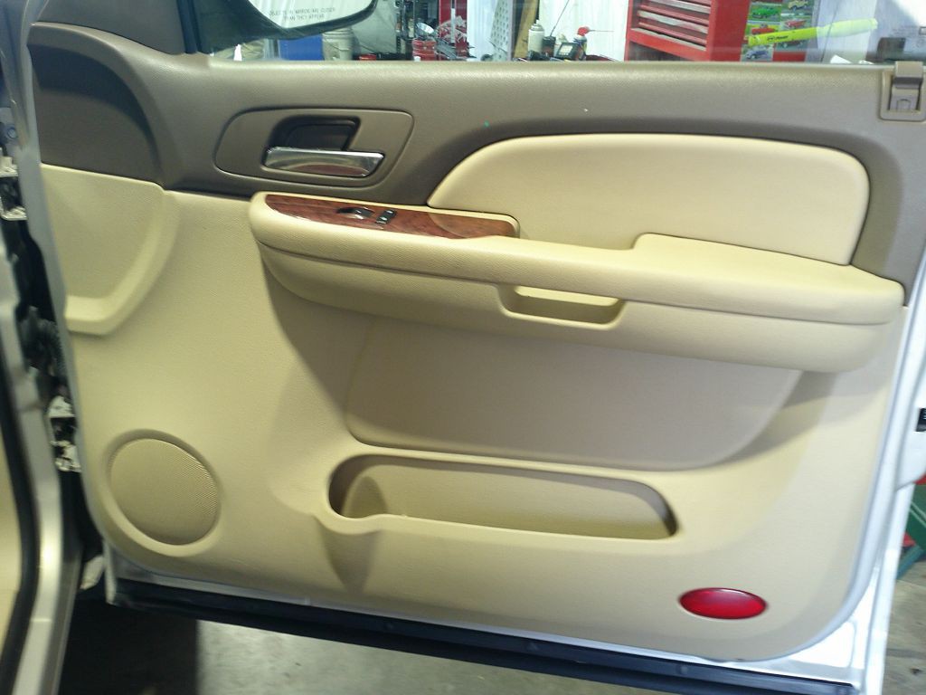 2009 GMC Yukon Image 9