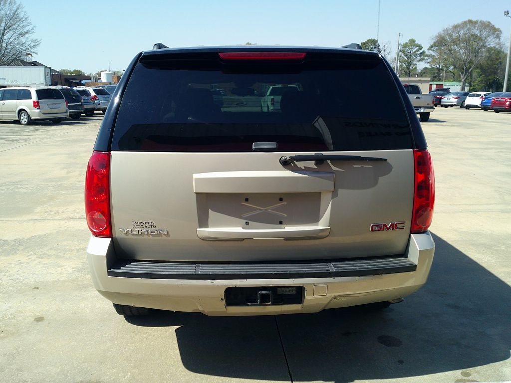 2009 GMC Yukon Image 15