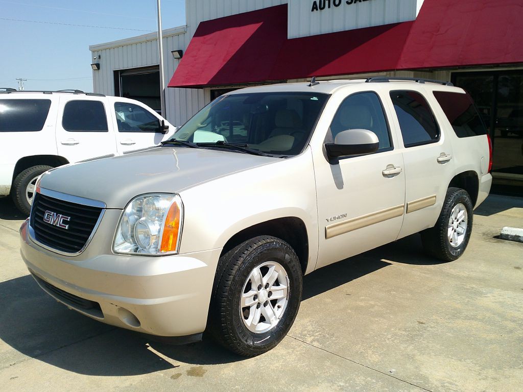 2009 GMC Yukon Image 18