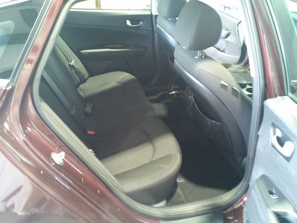 2016 Kia Optima Image 12