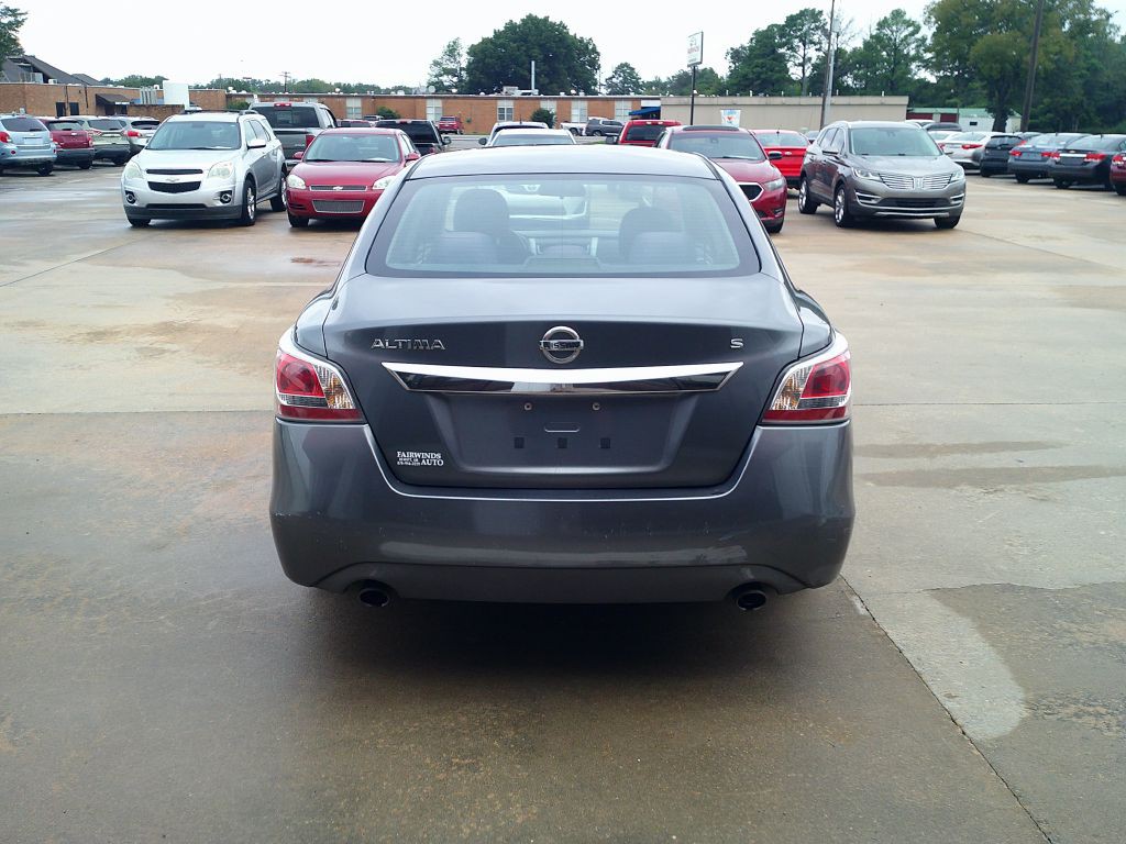 2015 Nissan Altima Image 5