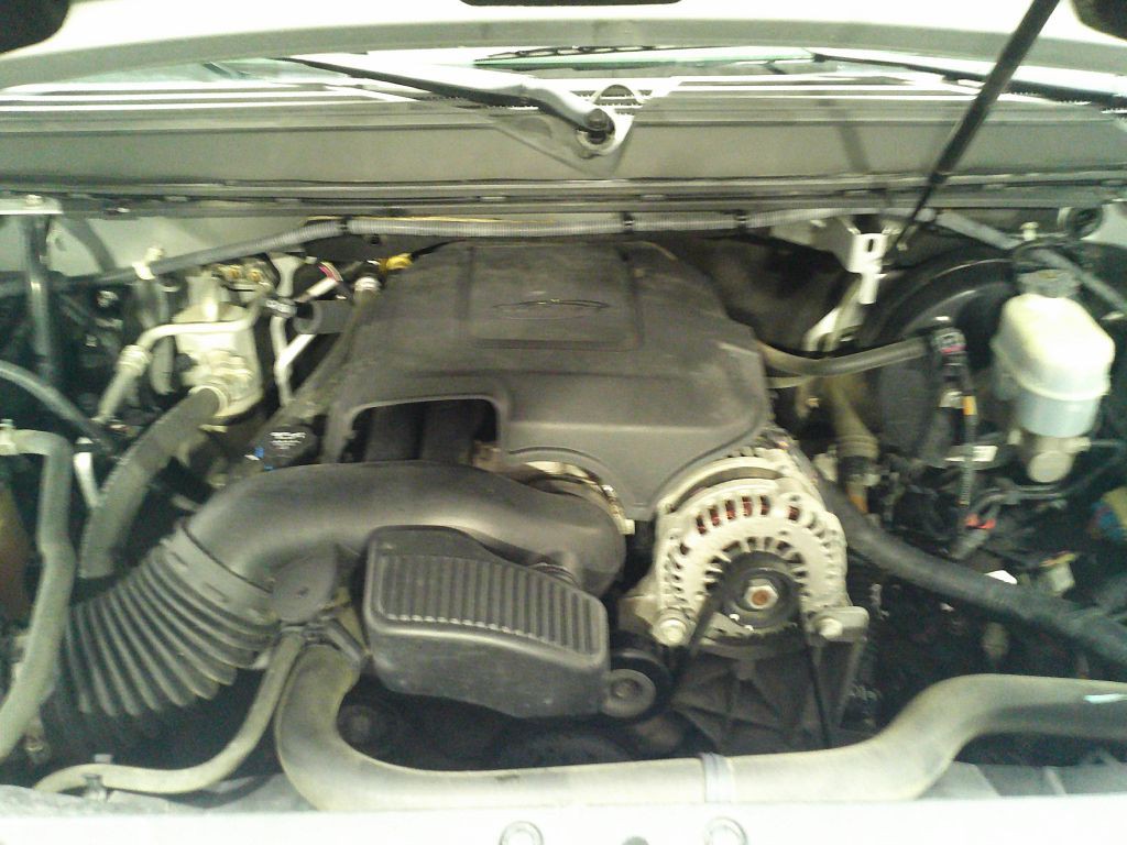2010 Chevrolet Suburban Image 16
