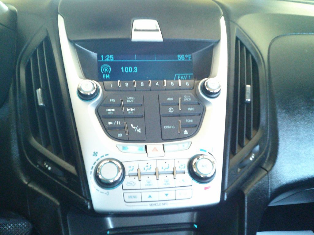 2014 Chevrolet Equinox Image 16