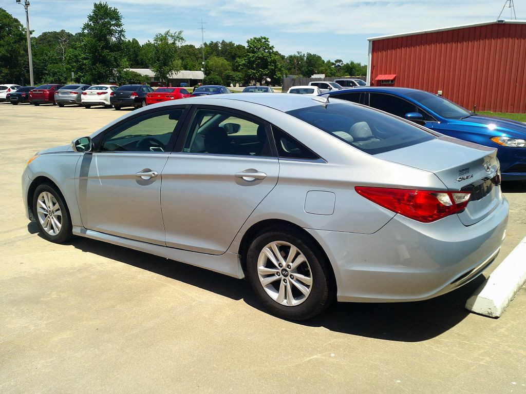 2014 Hyundai Sonata Image 4