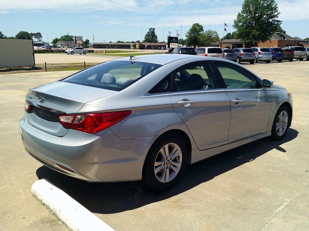 2014 Hyundai Sonata Image 6