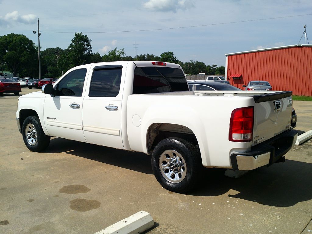 2011 GMC Sierra Image 4