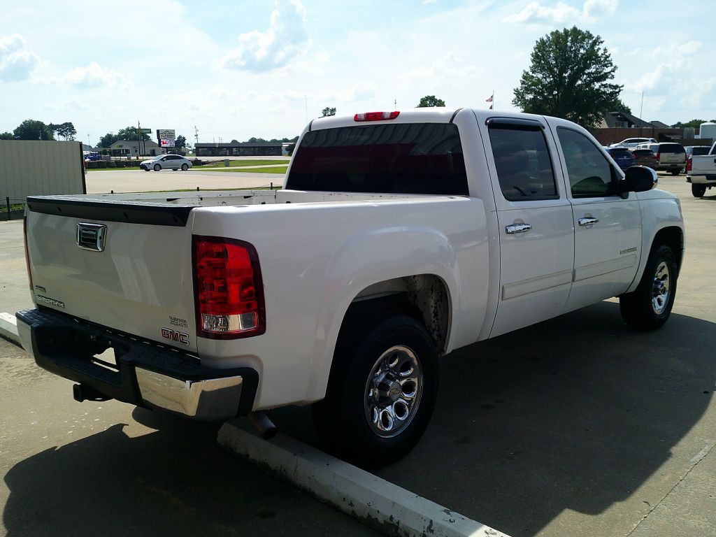 2011 GMC Sierra Image 6