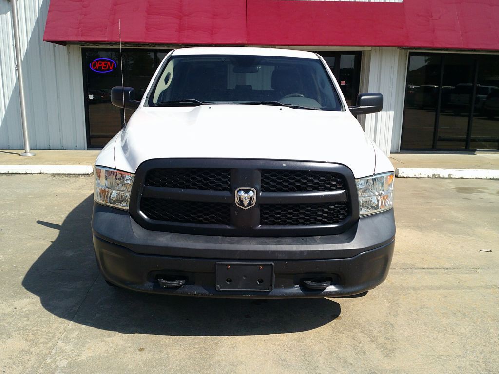 2016 RAM 1500 Image 2