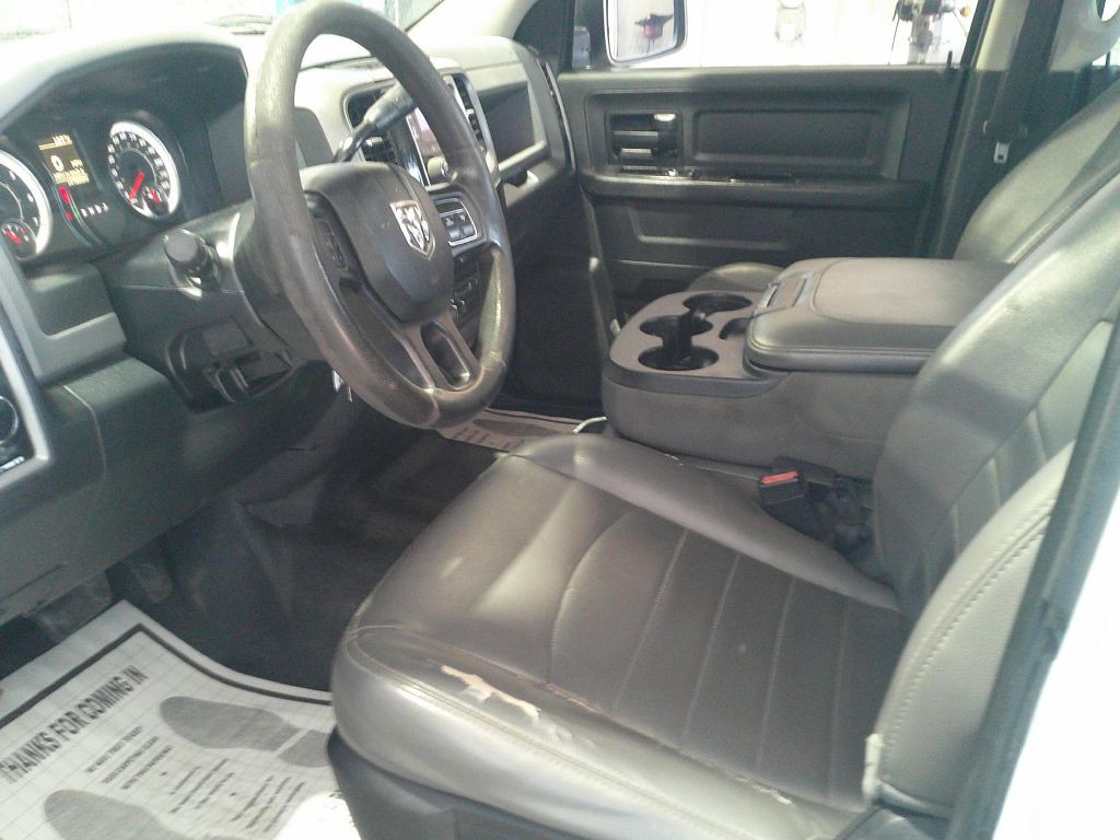 2016 RAM 1500 Image 8