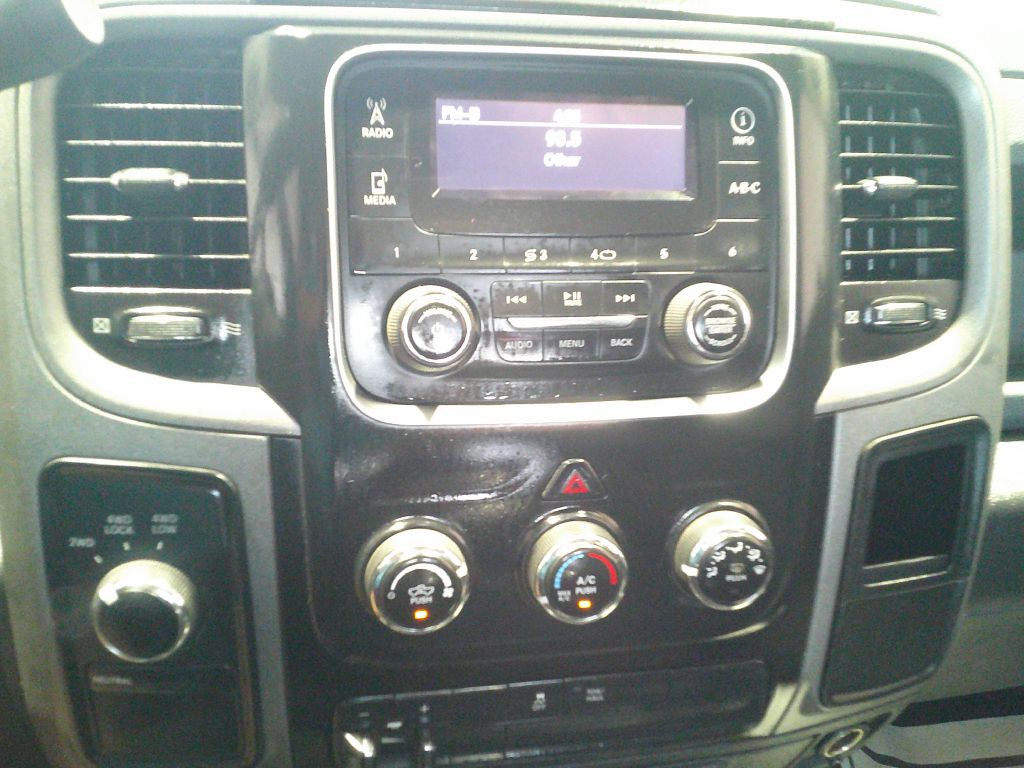 2016 RAM 1500 Image 17