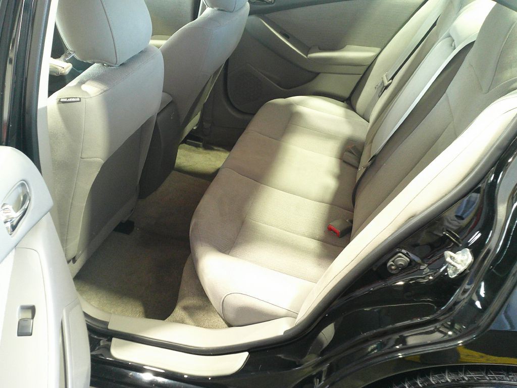 2012 Nissan Altima Image 11
