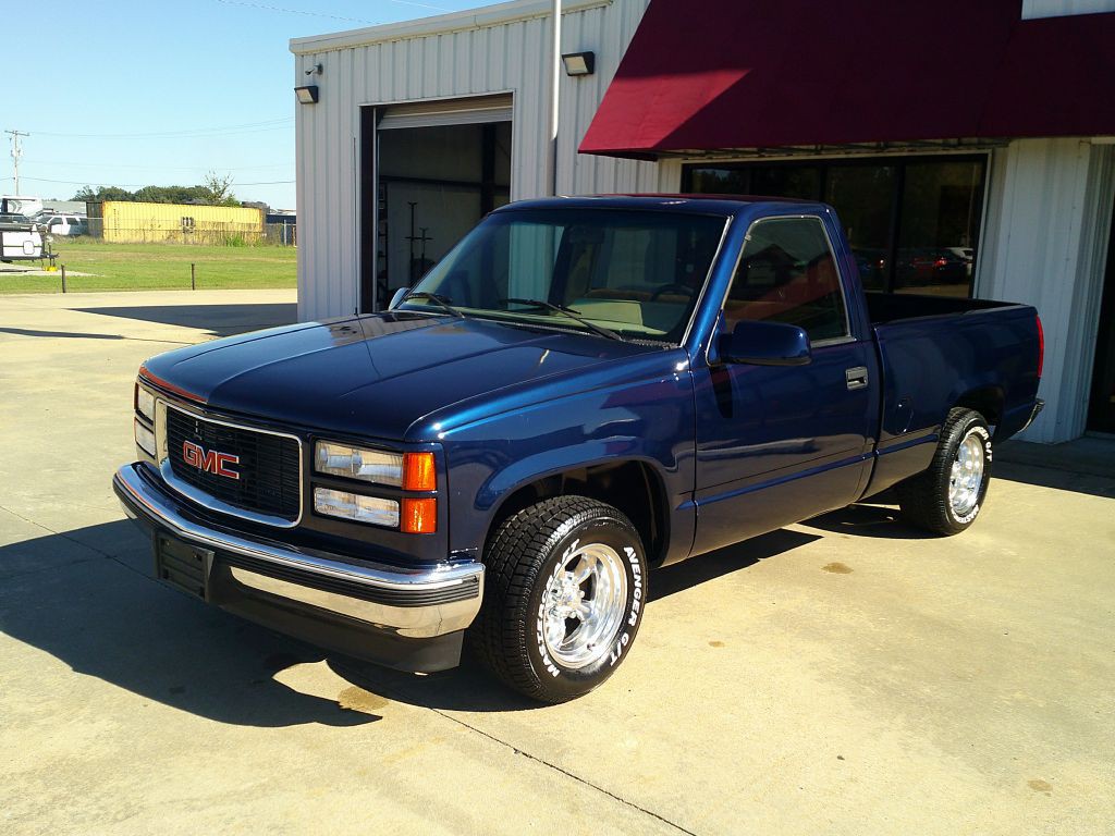 1994 GMC Sierra Image 3
