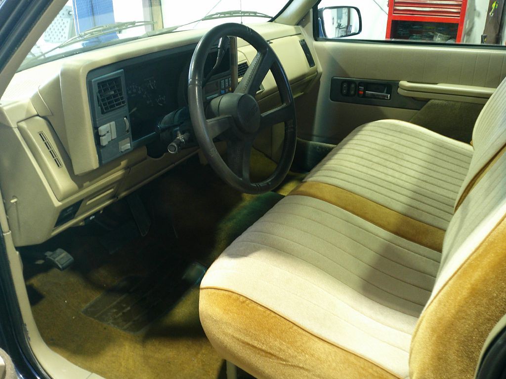 1994 GMC Sierra Image 8