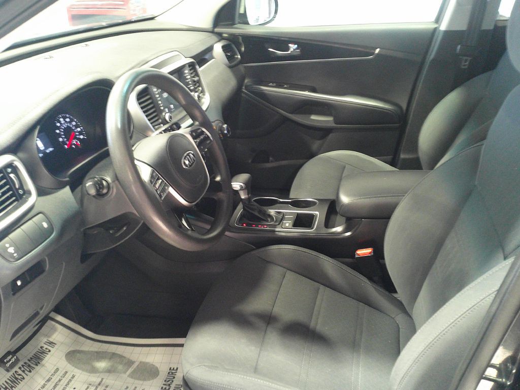2019 Kia Sorento Image 8