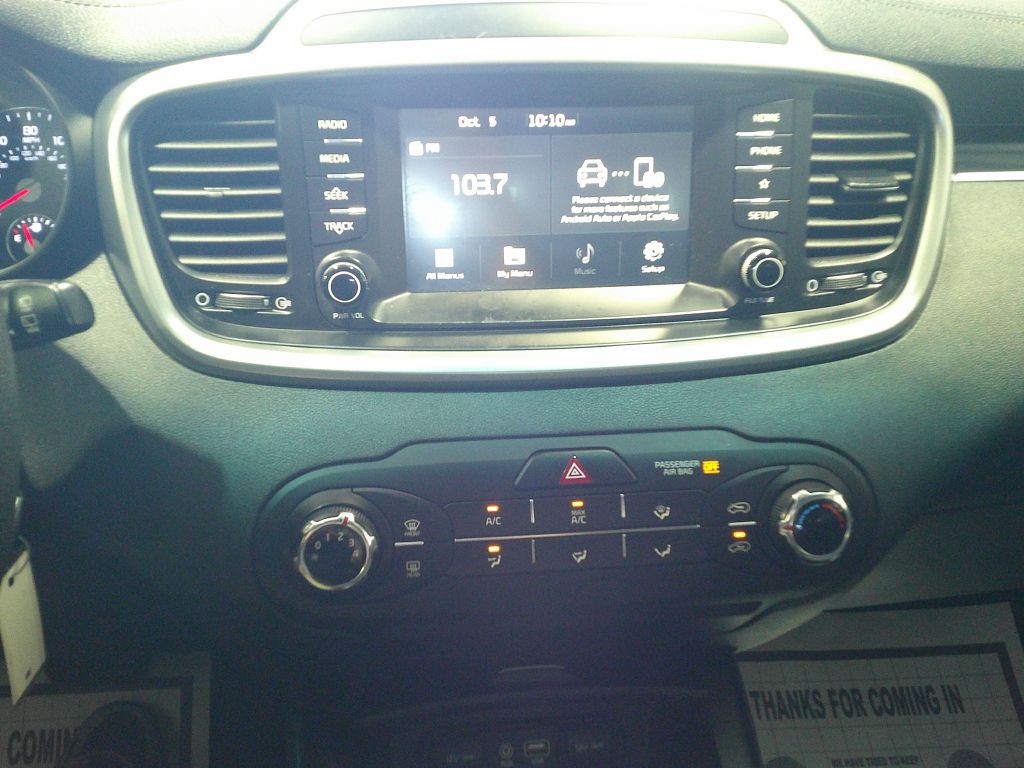 2019 Kia Sorento Image 17