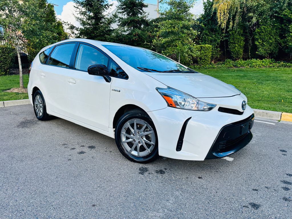 2017 Toyota Prius Image 1