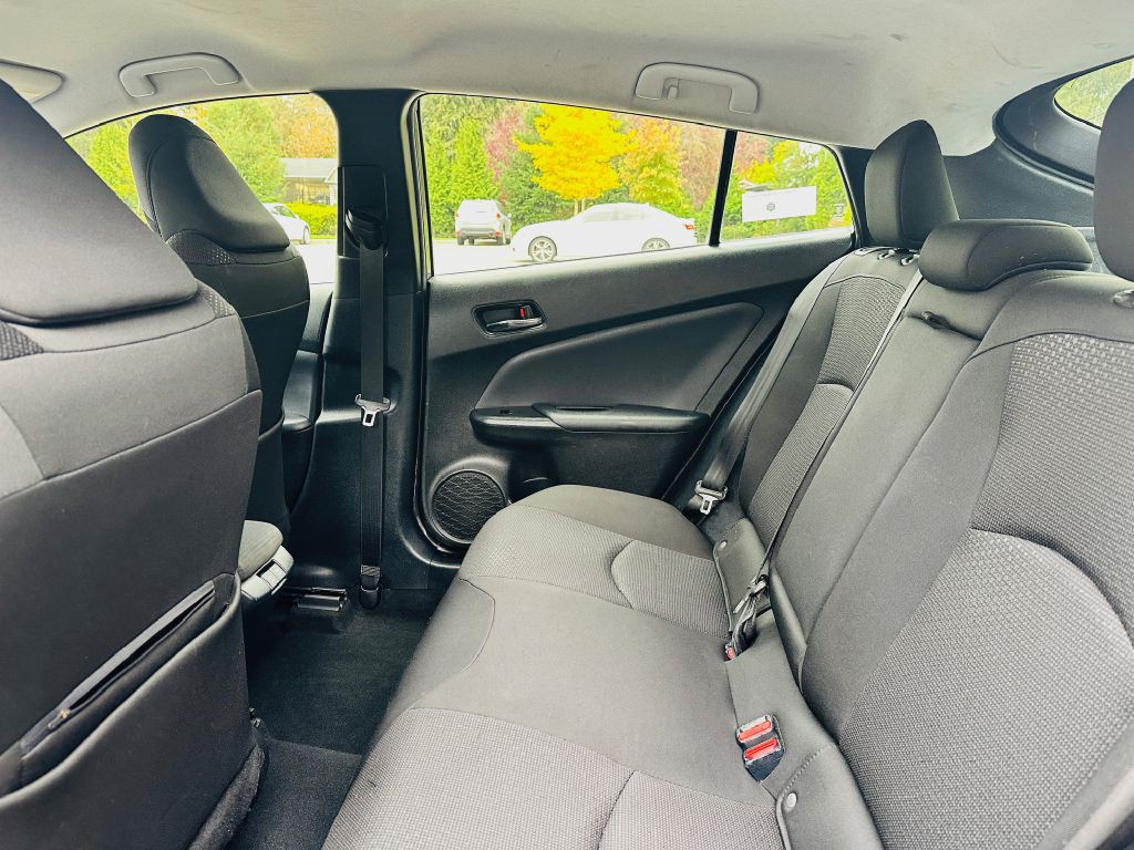 2019 Toyota Prius Image 9