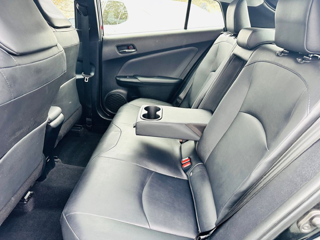 2017 Toyota Prius Image 9