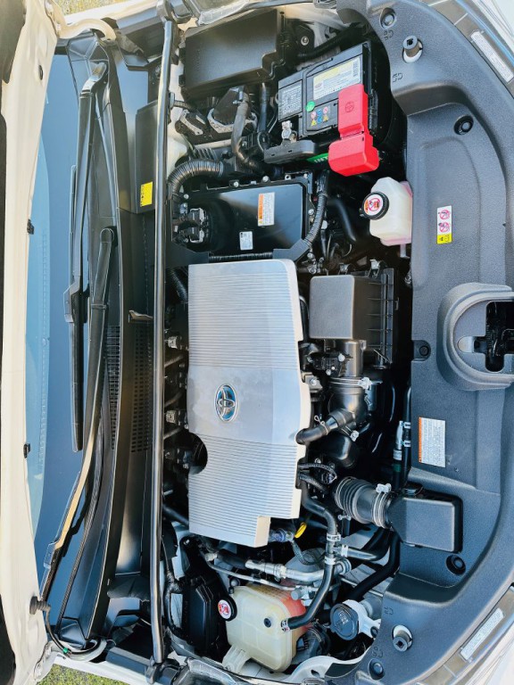 2017 Toyota Prius Image 13