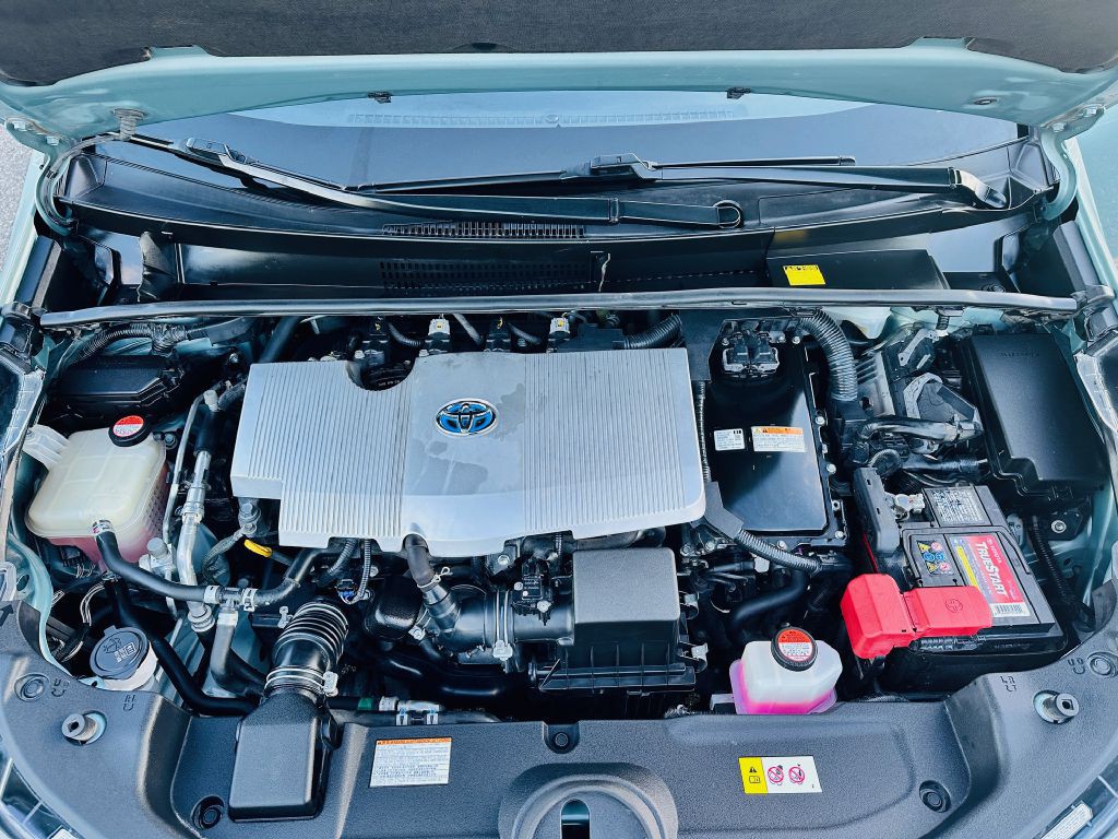 2016 Toyota Prius Image 14