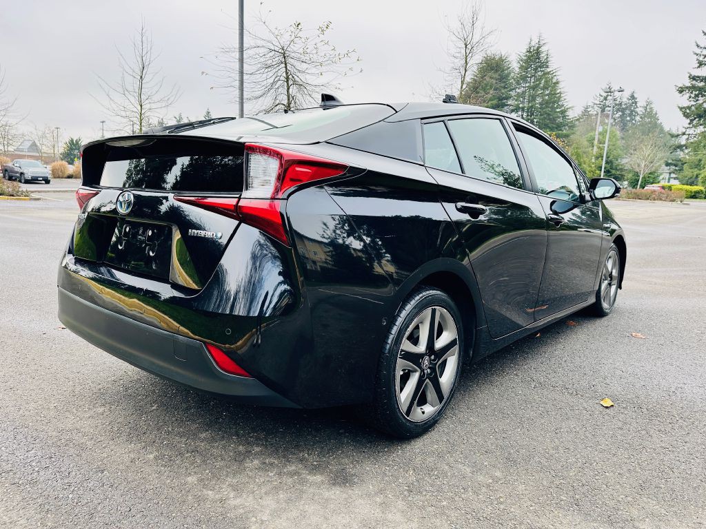 2020 Toyota Prius Image 7