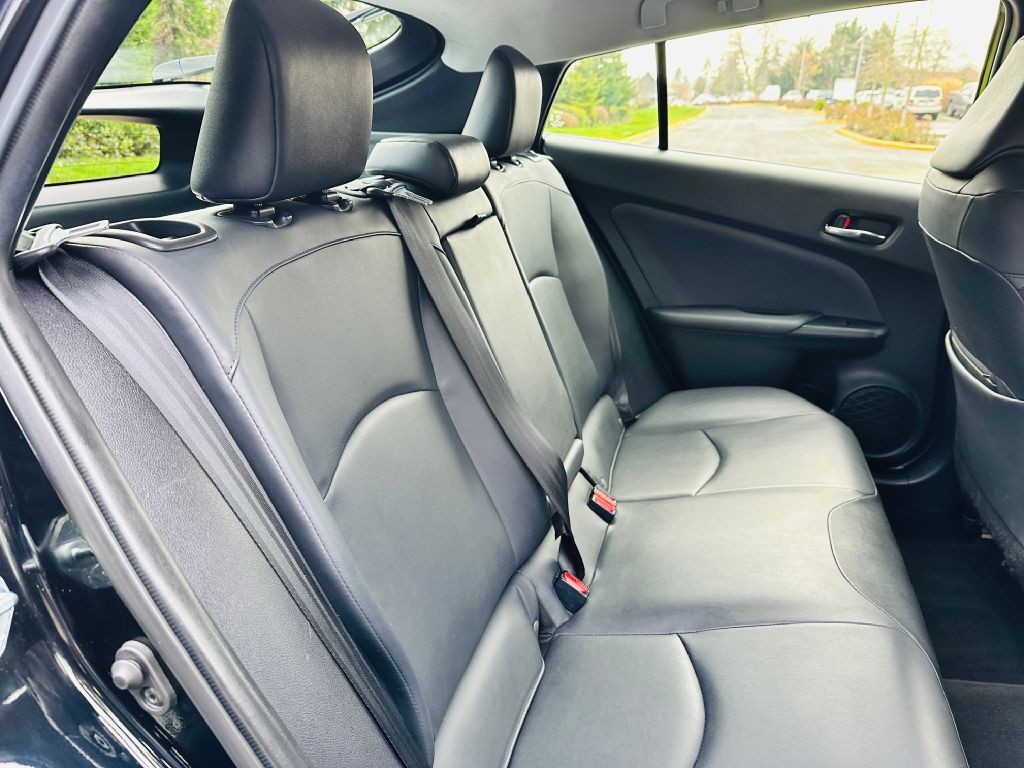 2020 Toyota Prius Image 9