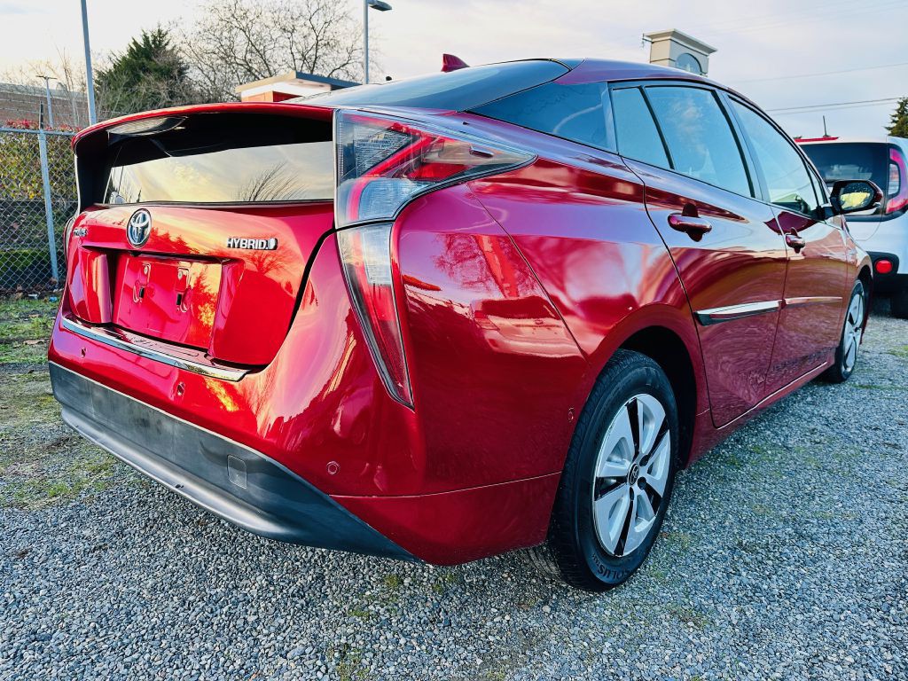 2018 Toyota Prius Image 5