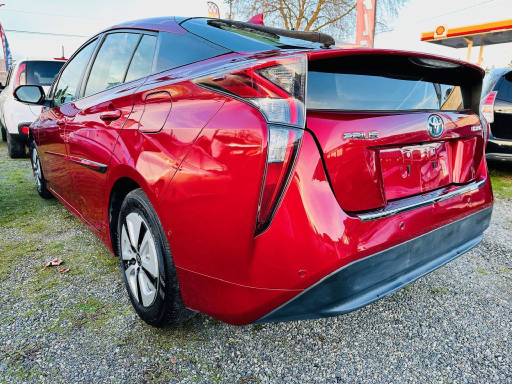 2018 Toyota Prius Image 7