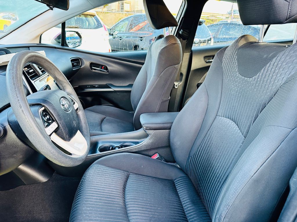 2018 Toyota Prius Image 9