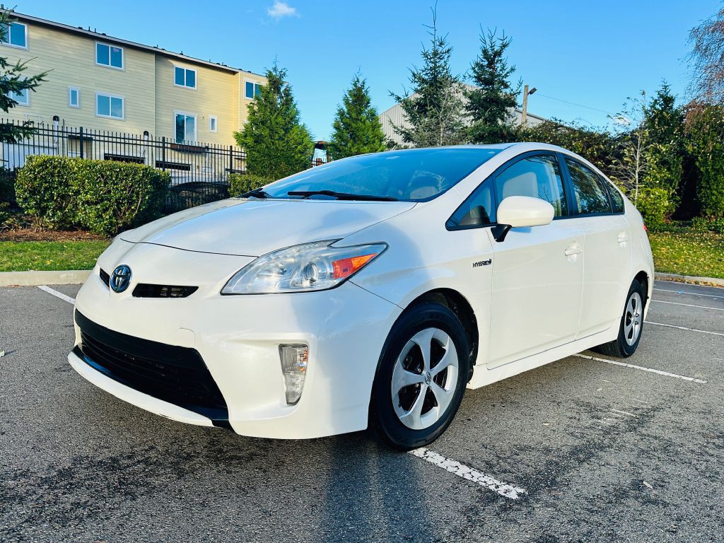 2015 Toyota Prius Image 3