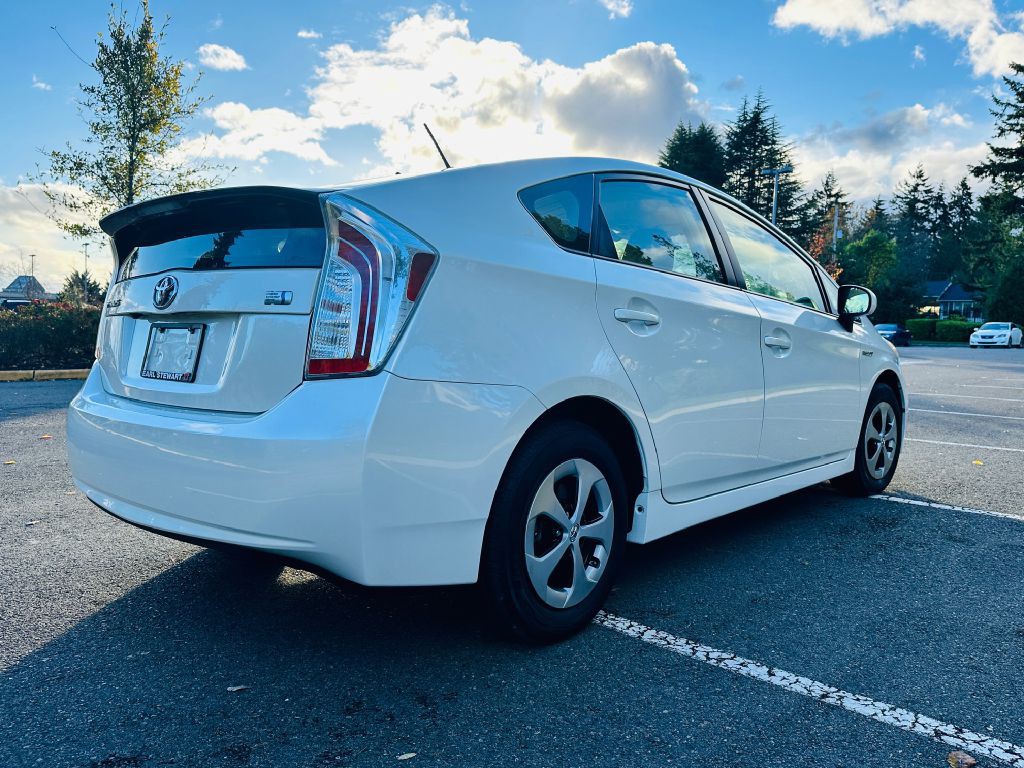 2015 Toyota Prius Image 5