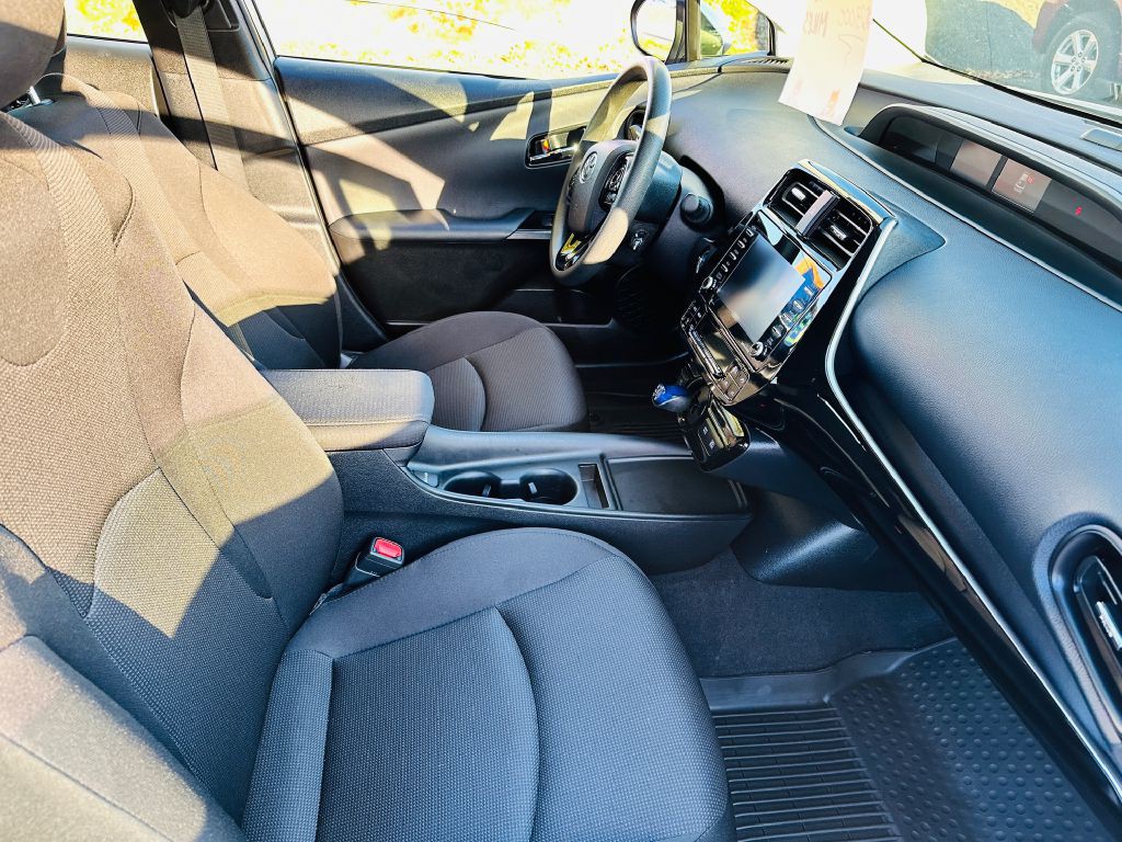 2022 Toyota Prius Image 10